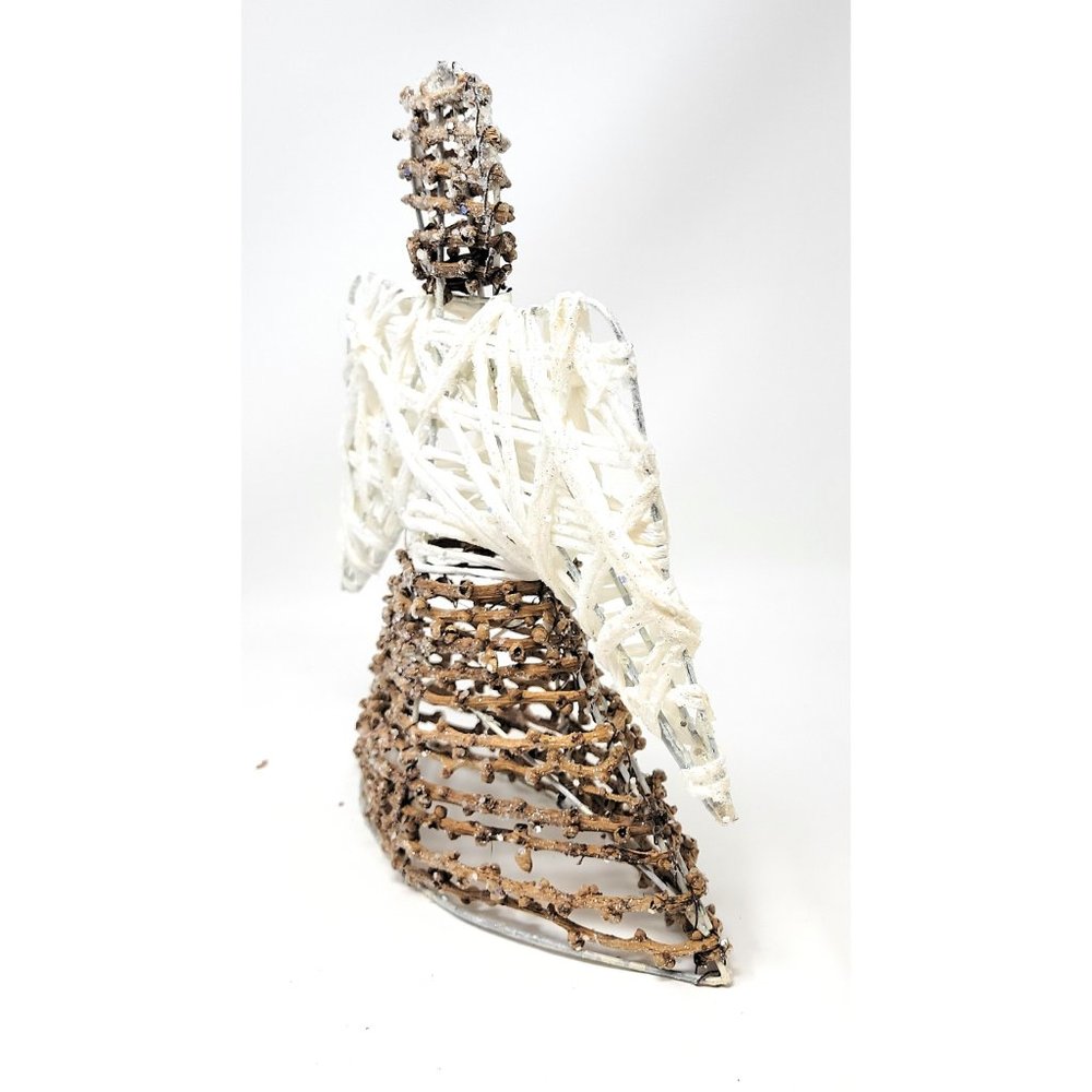 Large Rattan Rustic Angel Home Decor, Tree Topper - Picture 2 of 4